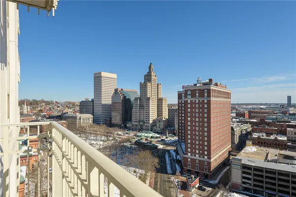 $1,495,000 | 1 West Exchange Street, Unit 1807, Providence, RI 02903