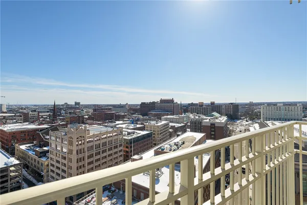 $1,495,000 | 1 West Exchange Street, Unit 1807, Providence, RI 02903