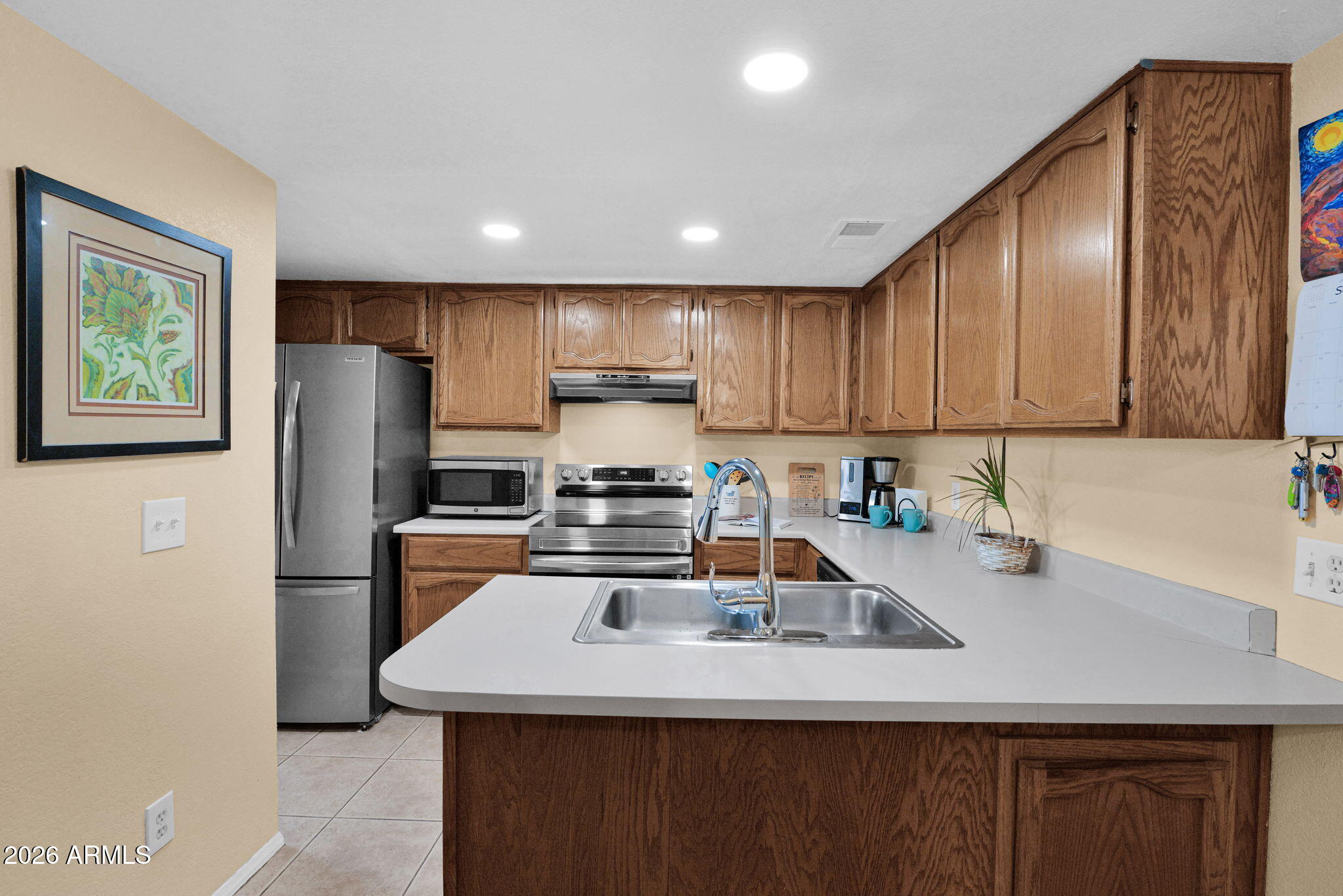 170 East Guadalupe Road, Unit 30 Gilbert, AZ 85234 - Photo 3 of 30 Kitchen
