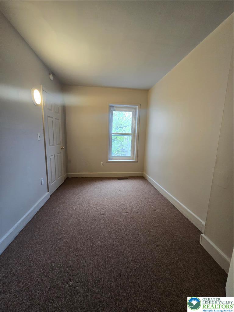 407 North 4th Street Allentown, PA 18102 - Photo 7 of 12