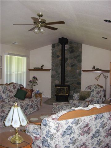 286 Meadow Road Chester, CA 96020 - Photo 2 of 9 Gallery Image 2