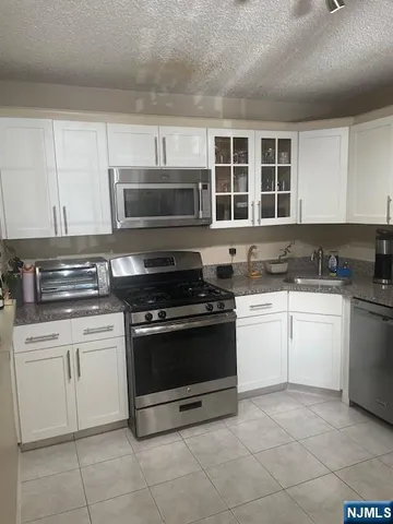 $2,950 | 181 Linden Street, Unit 181, Mahwah, NJ 07430