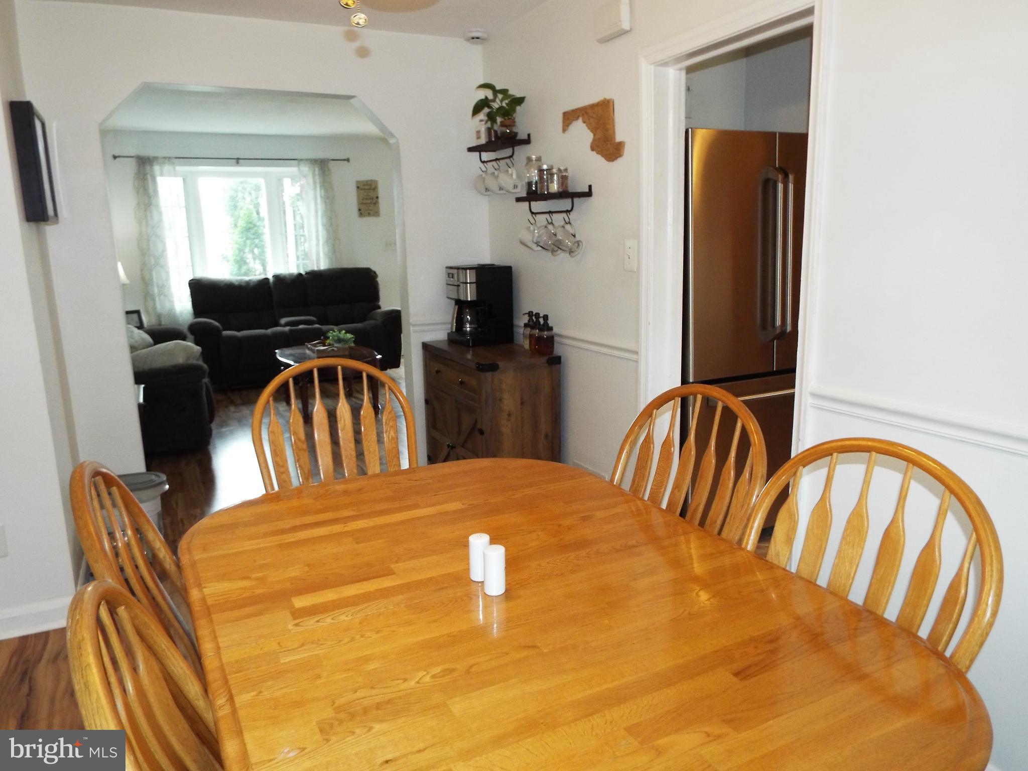 5486 Oakland Road Halethorpe, MD 21227 - Photo 8 of 31 Dining to Living Room View