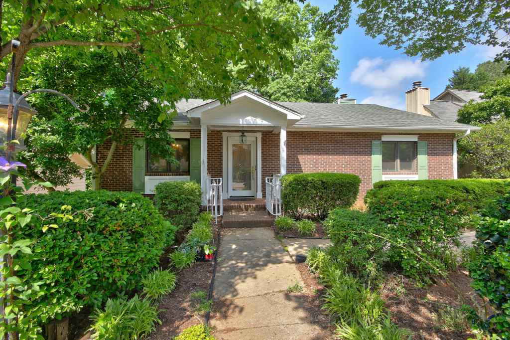 3017 Rue Sans Famille Raleigh, NC 27607 - Photo 2 of 18 Photo 2