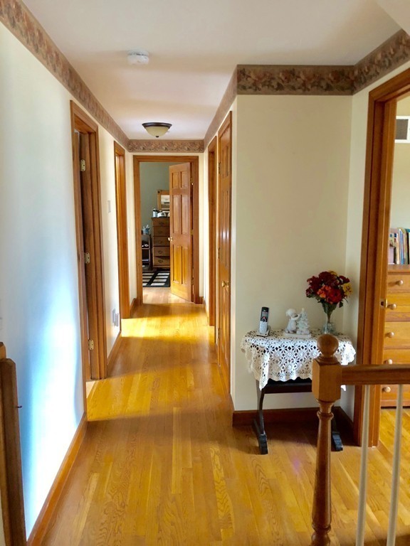 114 Mulpus Road Lunenburg, MA 01462 - Photo 23 of 30