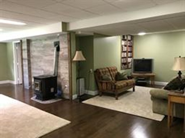 114 Mulpus Road Lunenburg, MA 01462 - Photo 29 of 30