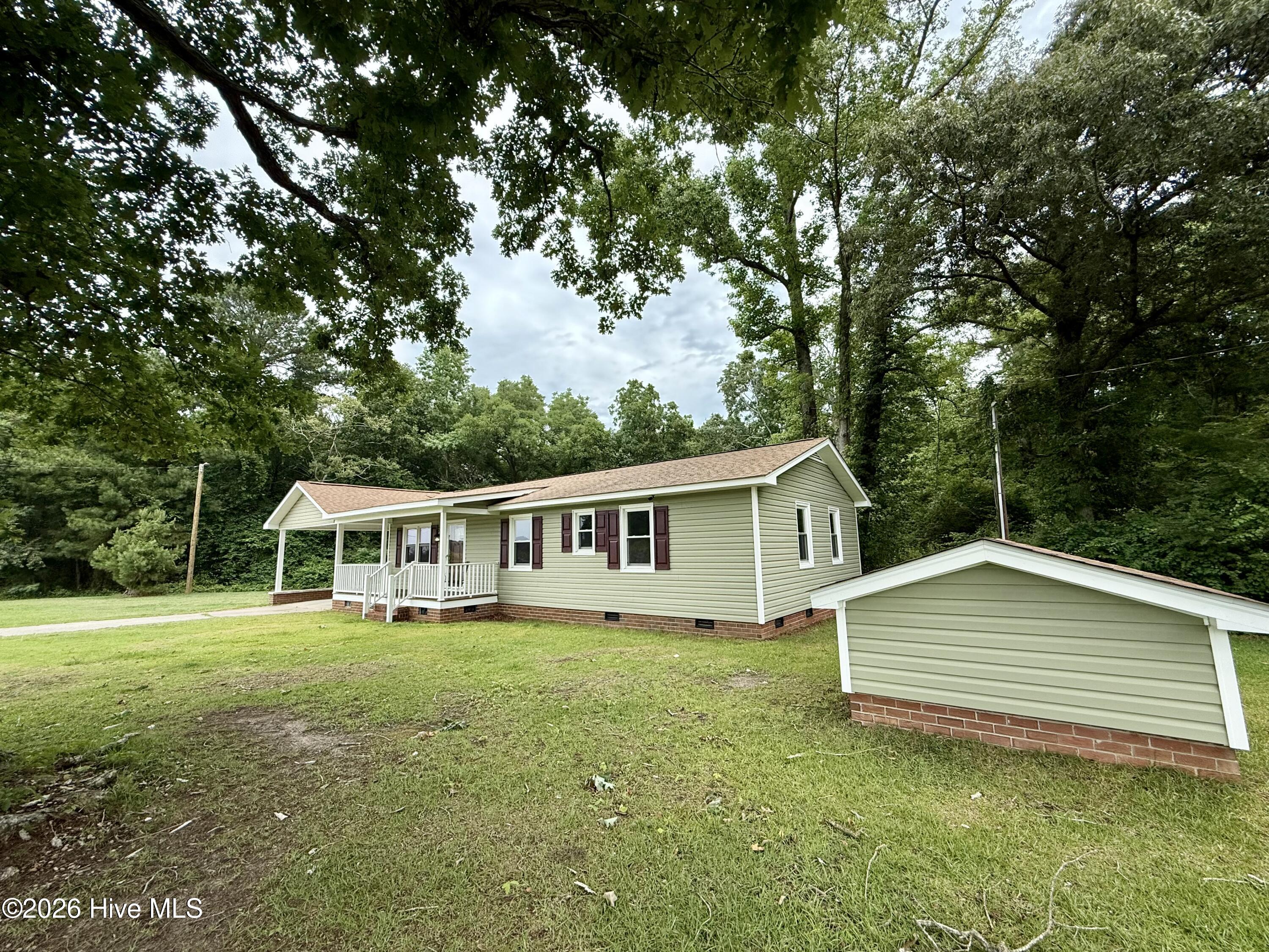 7543 Aycocks Crossing Road Lucama, NC 27851 - Photo 4 of 37