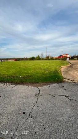 $150,000 | 0 Cook Place, Canton, MS 39046