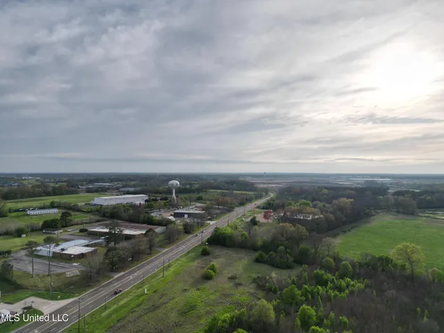 $150,000 | 0 Cook Place, Canton, MS 39046