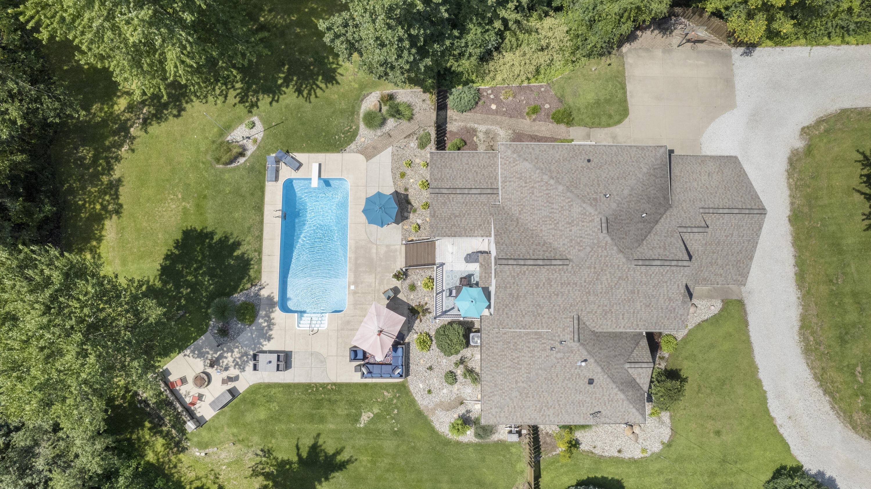 3135 Hendee Road Jackson, MI 49201 - Photo 4 of 105 DJI_0239