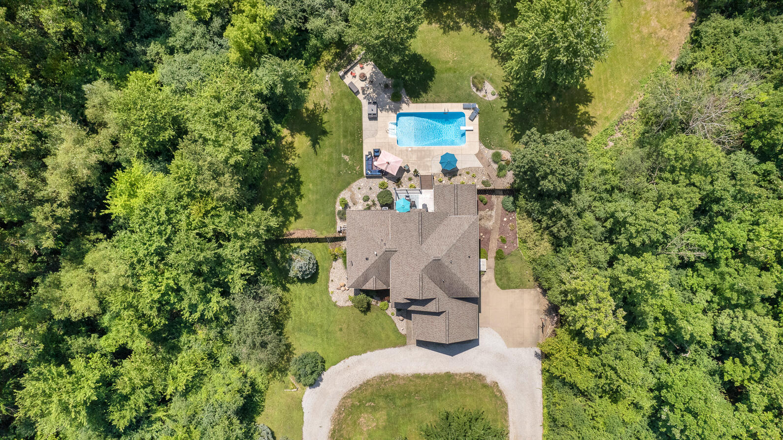 3135 Hendee Road Jackson, MI 49201 - Photo 56 of 105 3135 Hendee Rd Jackson MI (Exterior - we