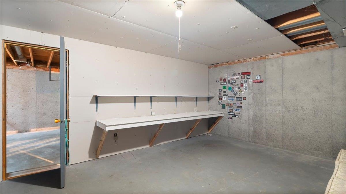 22914 North Elk Chattaroy Road Colbert, WA 99005 - Photo 34 of 50