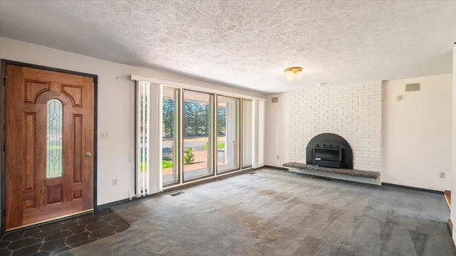 $579,900 | 22914 North Elk Chattaroy Road, Colbert, WA 99005