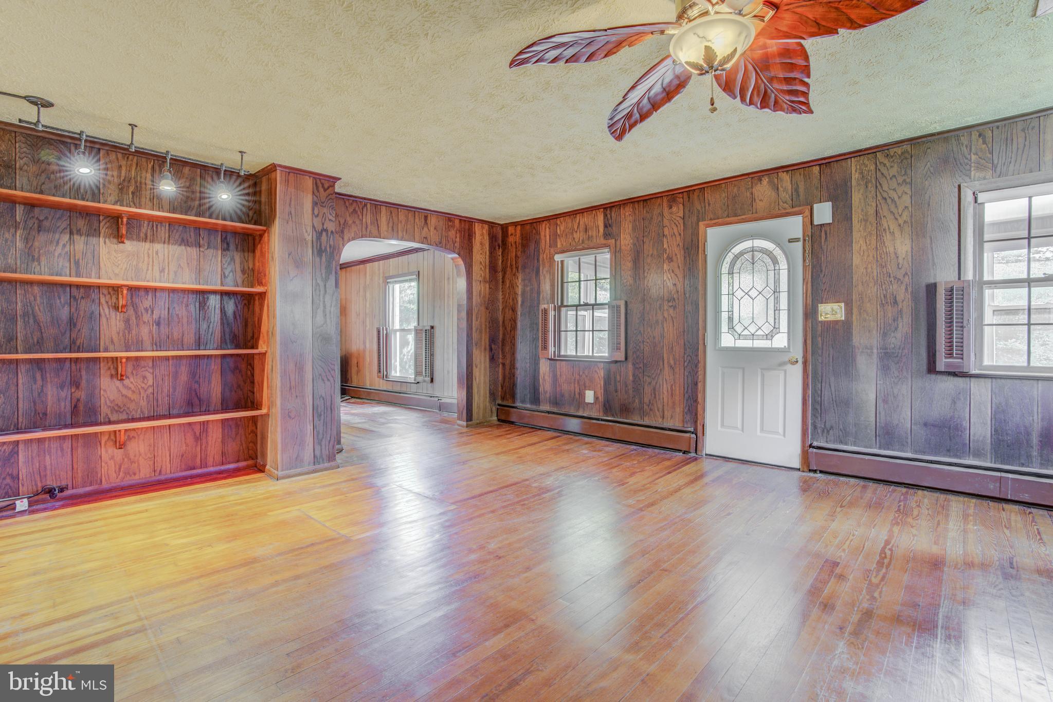 506 Magnolia Road Joppa, MD 21085 - Photo 13 of 43 Dining Area/Living Room