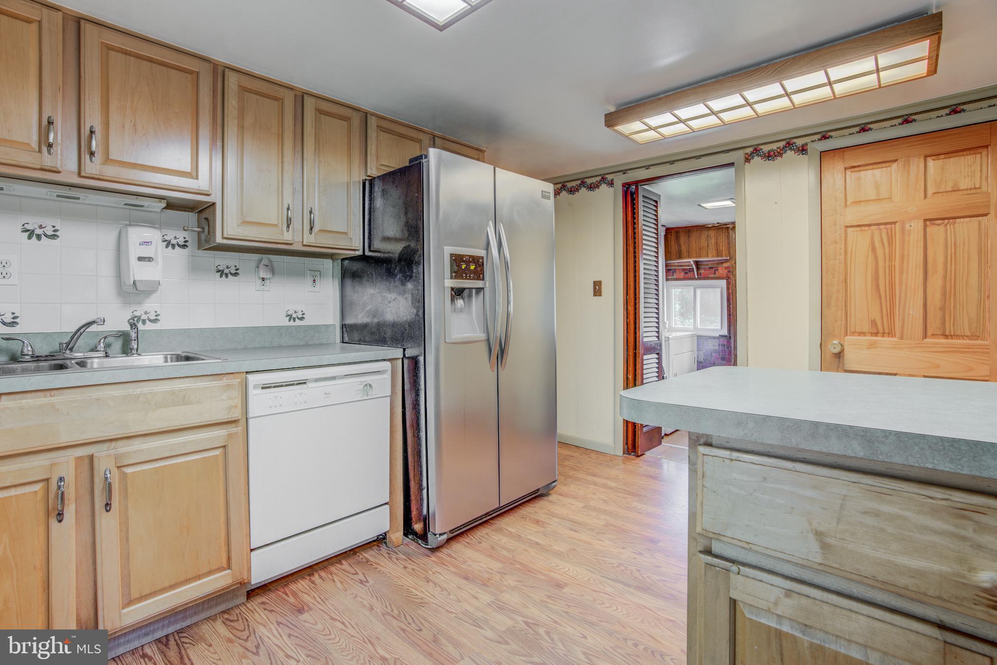 506 Magnolia Road Joppa, MD 21085 - Photo 3 of 43 Kitchen