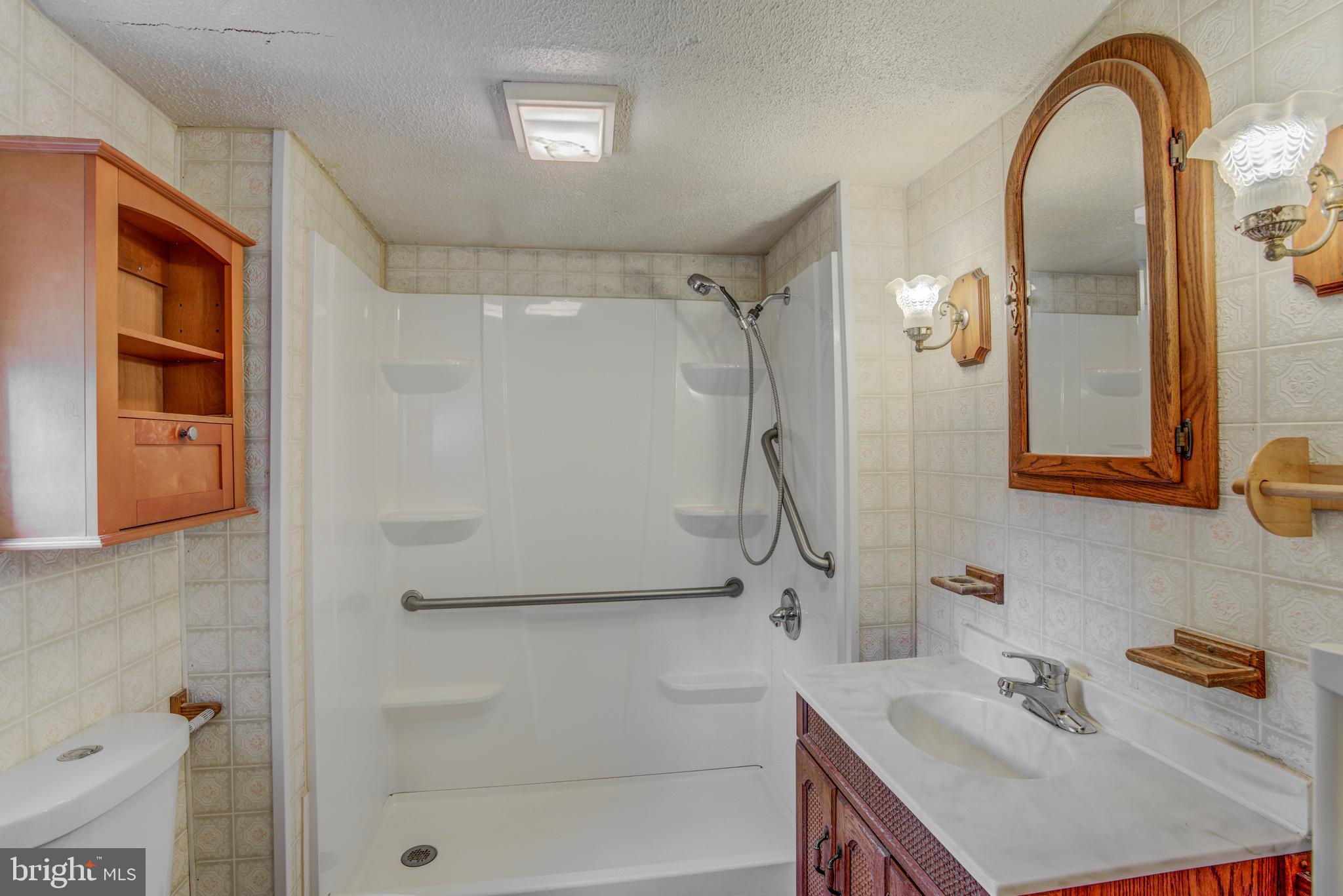 506 Magnolia Road Joppa, MD 21085 - Photo 27 of 43 Bathroom