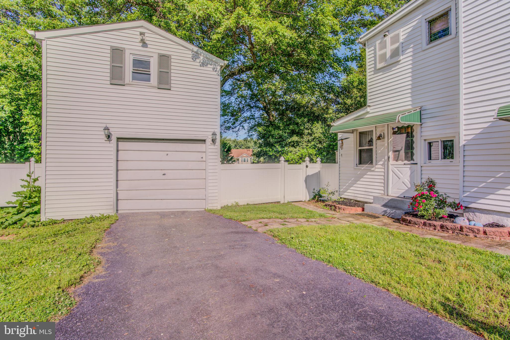 506 Magnolia Road Joppa, MD 21085 - Photo 42 of 43 Garage