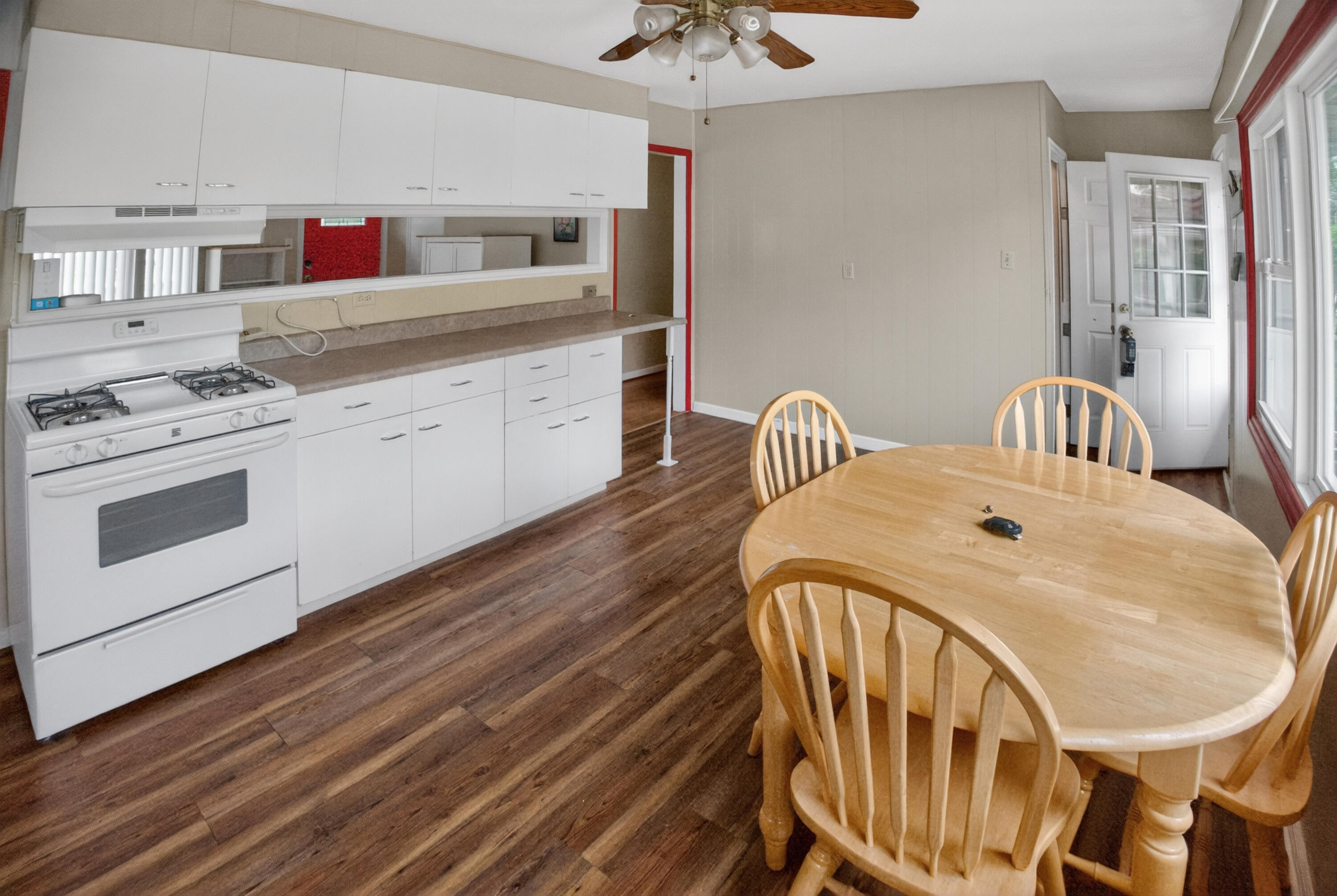 922 East Crestview Court Crown Point, IN 46307 - Photo 11 of 33 3000x2011