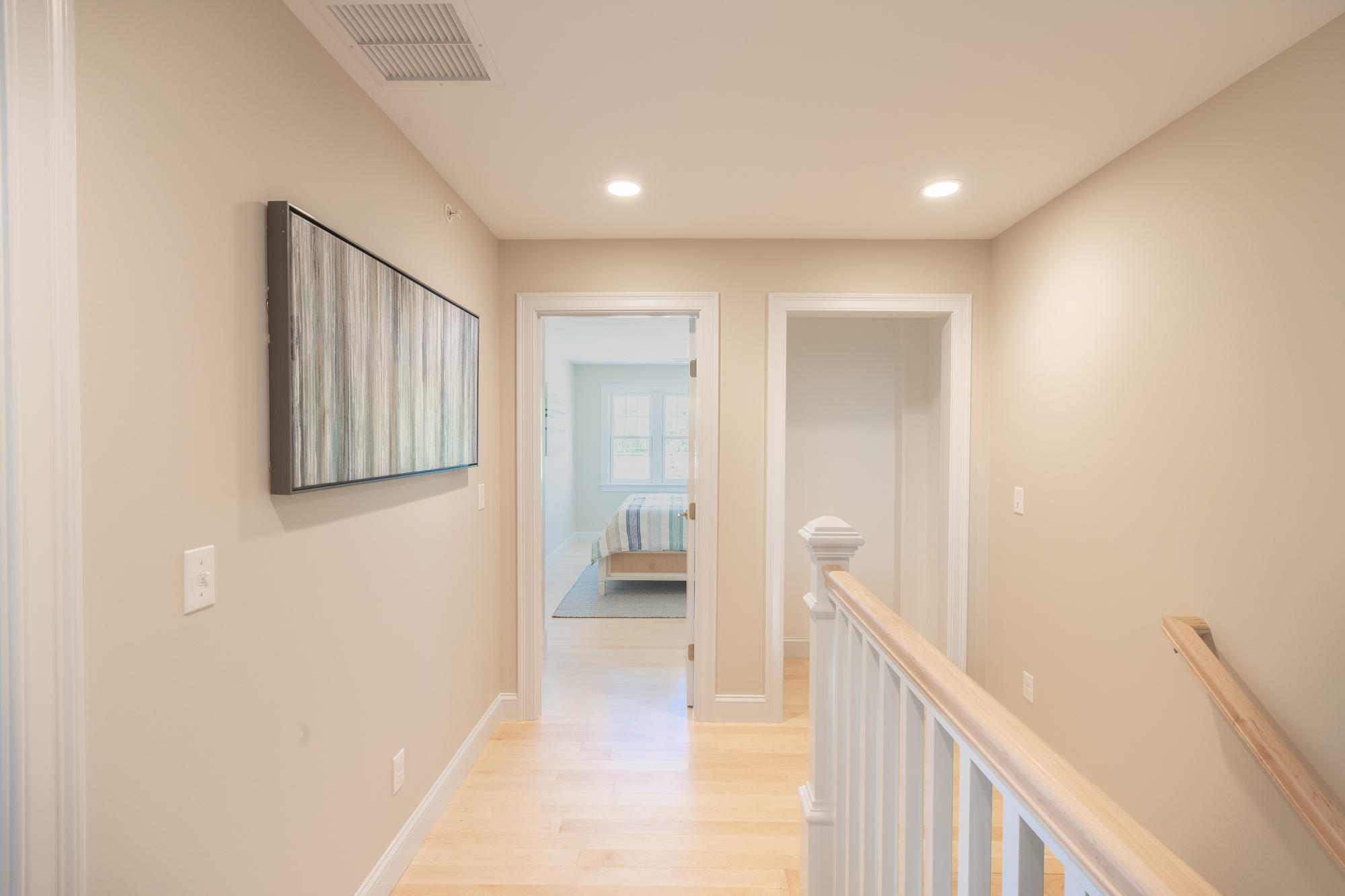 42 State Road, Unit 204 Kittery, ME 03904 - Photo 30 of 34 2nd Floor Hallway