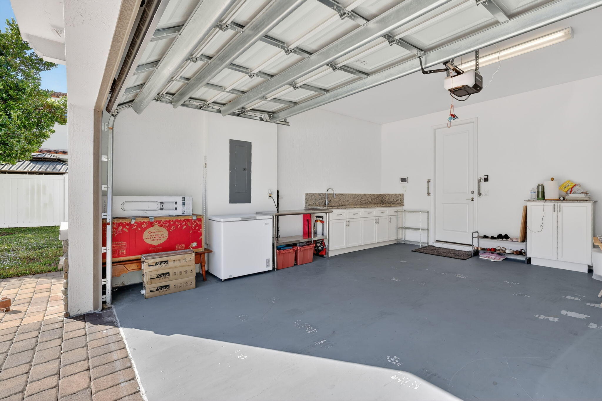 1011 Willow Place Riviera Beach, FL 33410 - Photo 35 of 62 37-web-or-mls-5P1A3591