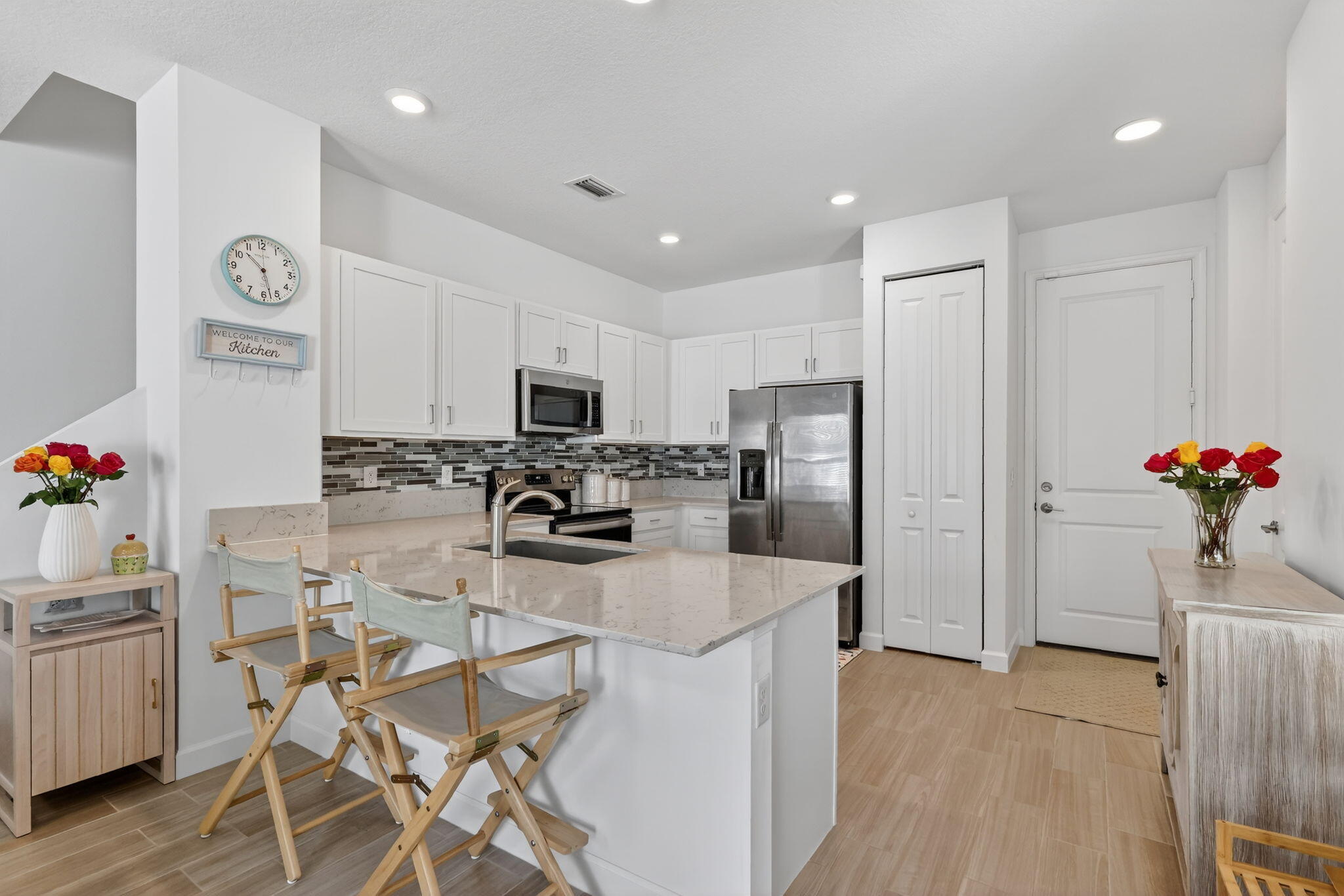 1011 Willow Place Riviera Beach, FL 33410 - Photo 9 of 62 10-web-or-mls-5P1A3676