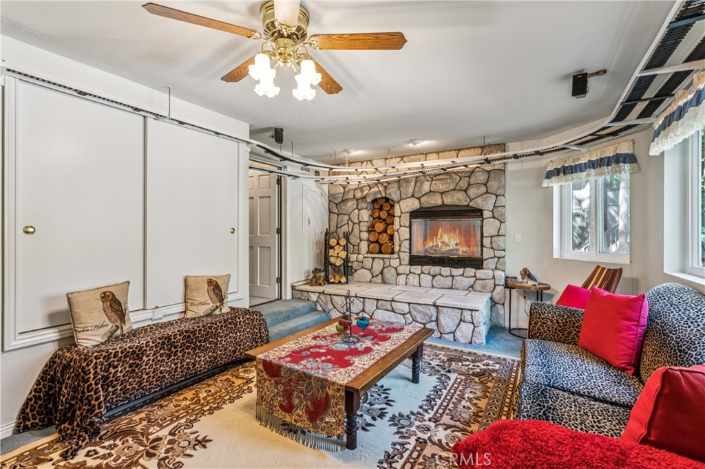 628 Grass Valley Road Lake Arrowhead, CA 92352 - Photo 43 of 64