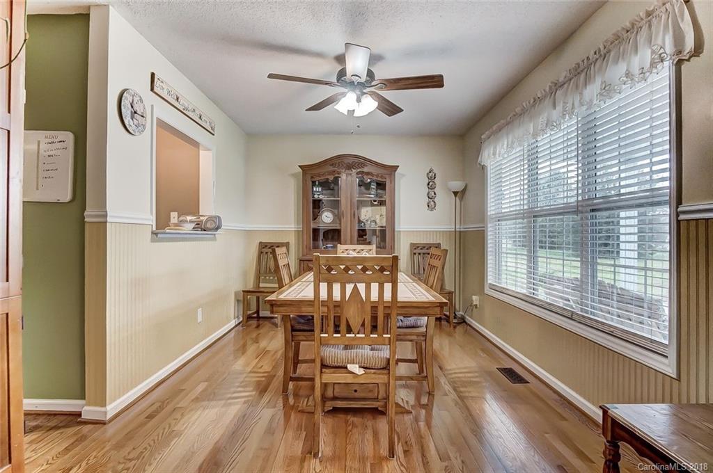 712 Patrick Road Gastonia, NC 28056 - Photo 8 of 34