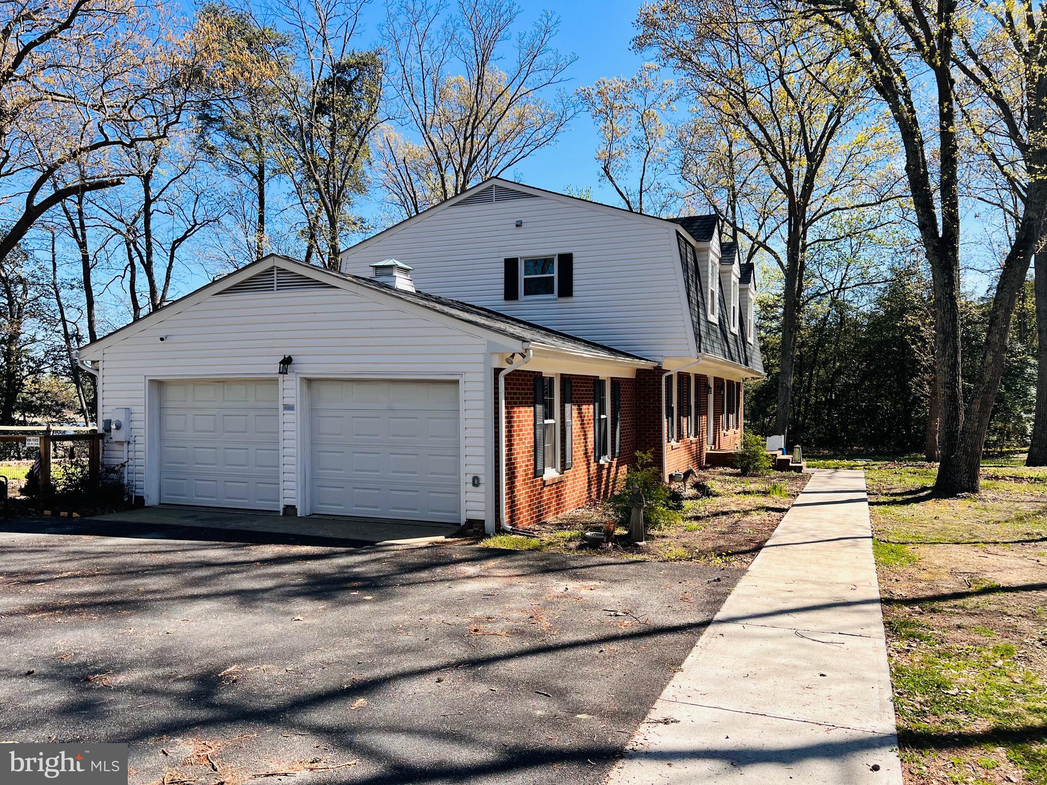 436 Thompson Circle Colonial Beach, VA 22443 - Photo 3 of 49