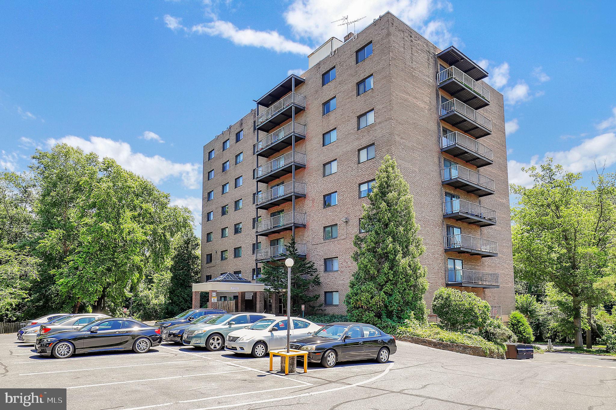 575 Thayer Avenue, Unit 705 Silver Spring, MD 20910 - Photo 2 of 27