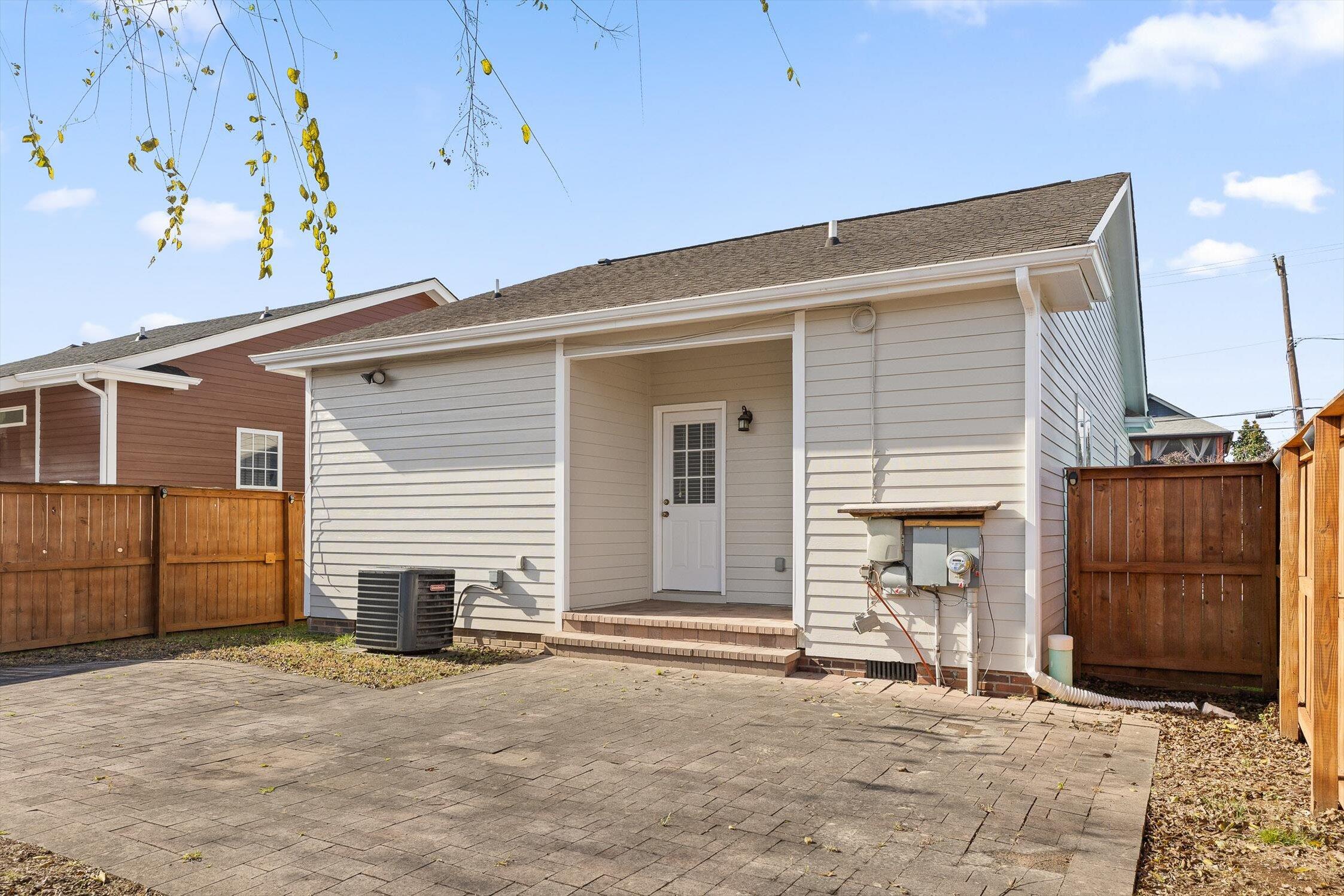 1808 Williams Street Chattanooga, TN 37408 - Photo 5 of 49 08-Williams-8