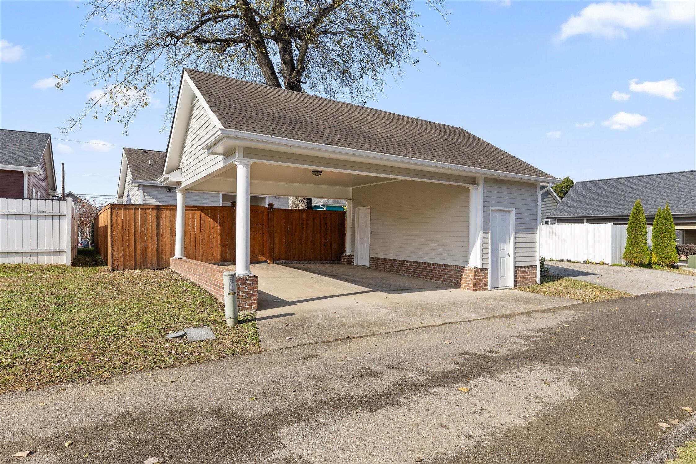 1808 Williams Street Chattanooga, TN 37408 - Photo 6 of 49 09-Williams-9