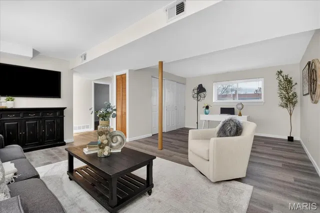 $269,900 | 1881 San Pedro Lane, Fenton, MO 63026