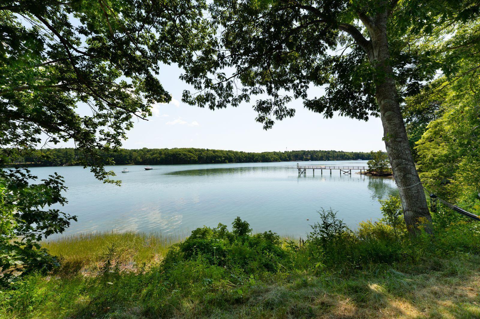 138 Hildreth Road Harpswell, ME 04079 - Photo 34 of 39 138 Hildreth water view from shorefront