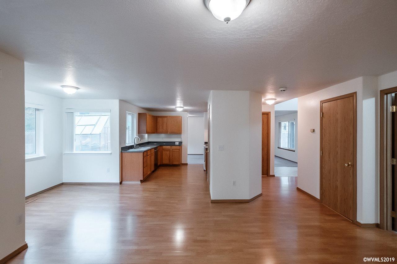 6542 Looney Lane Southwest Albany, OR 97321 - Photo 19 of 41