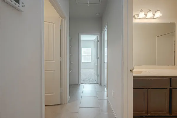 $2,300 | 4014 Teramo Lane, Katy, TX 77493