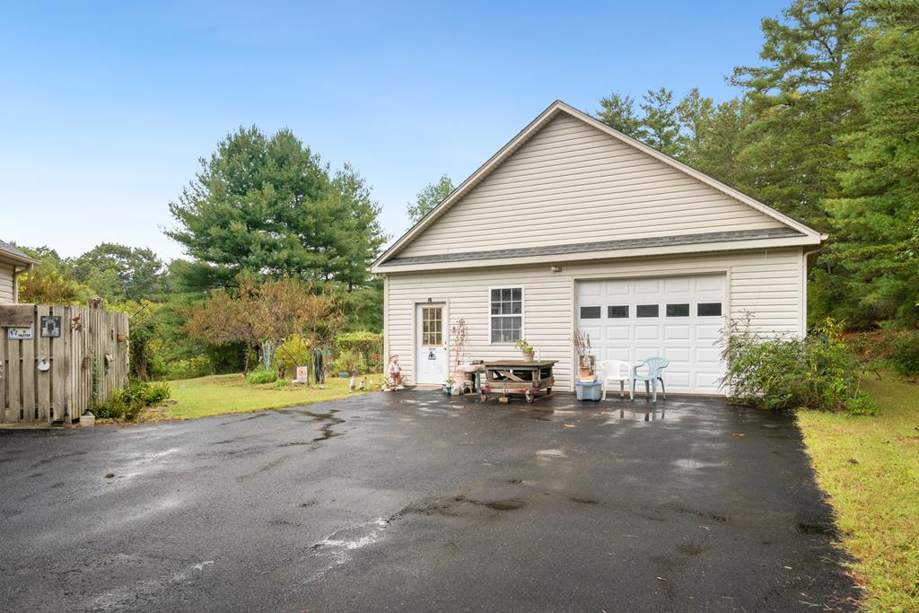 170 Holly Ridge Drive Cana, VA 24317 - Photo 41 of 68 Gallery Image 41