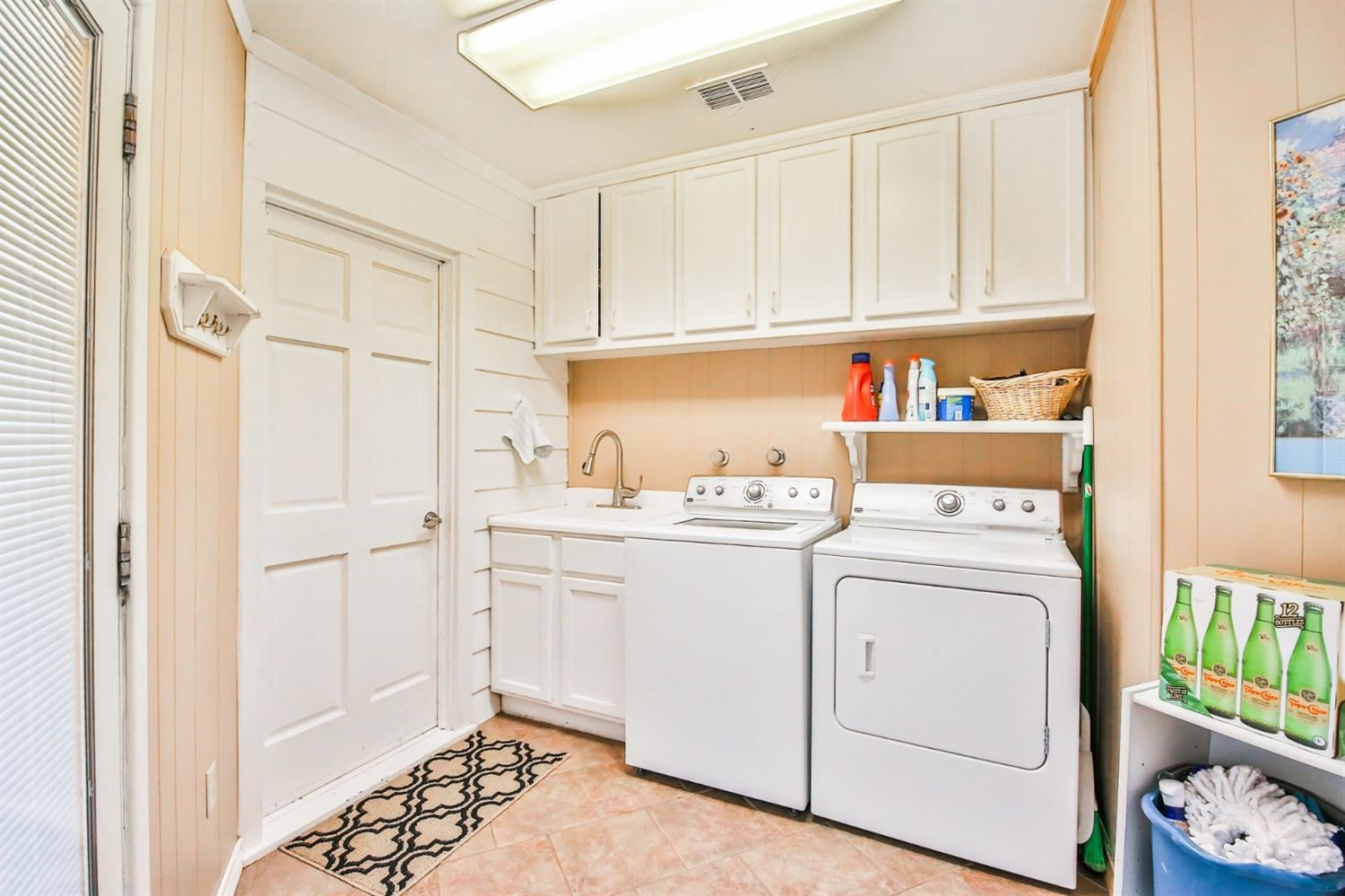 3204 55th Street Lubbock, TX 79413 - Photo 37 of 41 a utility room with dryer and washer
