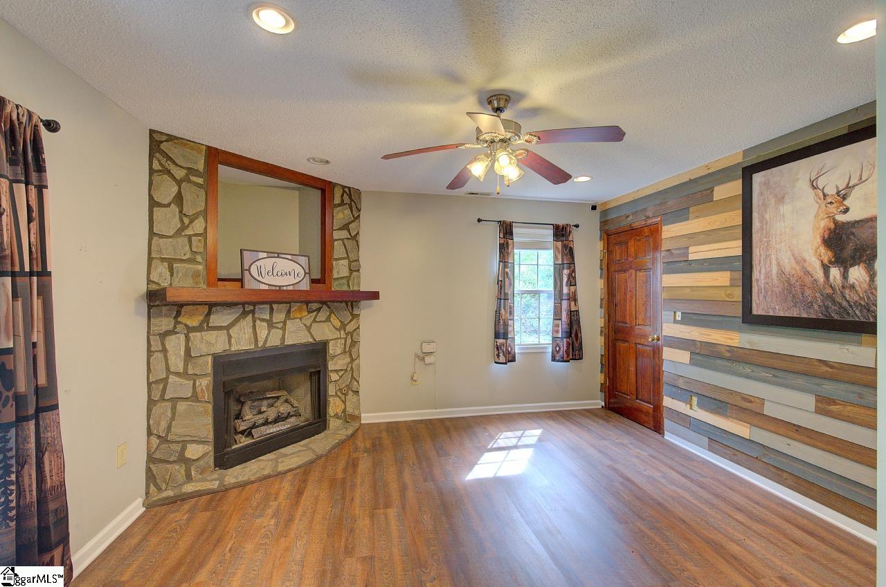 189 Caledonia Road Landrum, SC 29356 - Photo 23 of 44
