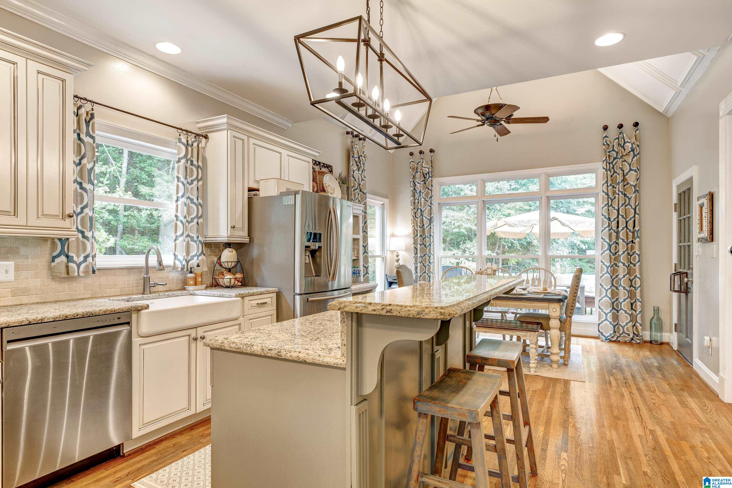 7968 Wynwood Road Trussville, AL 35173 - Photo 16 of 64