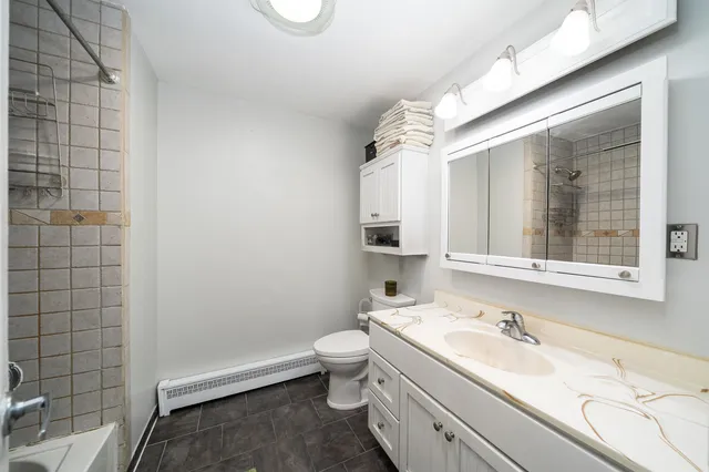 $3,750 | 201 Pavonia Avenue, Unit 202, Jersey City, NJ 07302