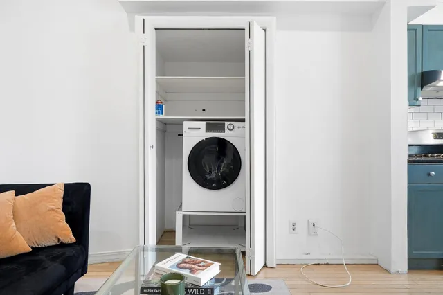 $3,750 | 201 Pavonia Avenue, Unit 202, Jersey City, NJ 07302