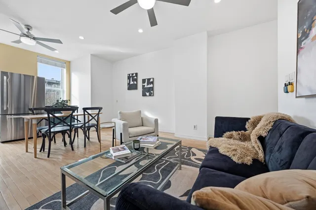 $3,750 | 201 Pavonia Avenue, Unit 202, Jersey City, NJ 07302