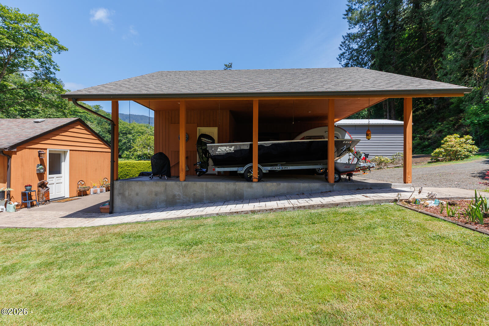 664 Little Switzerland Road Tidewater, OR 97390 - Photo 50 of 68 Carport