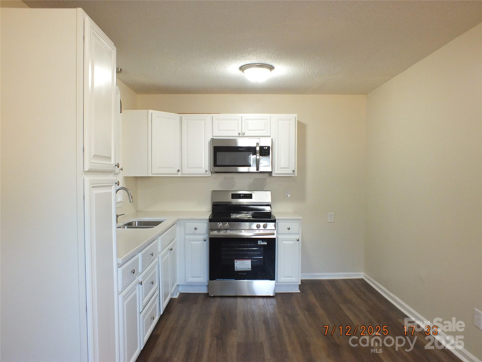 2210 Mountain Laurel Road Lancaster, SC 29720 - Photo 3 of 19