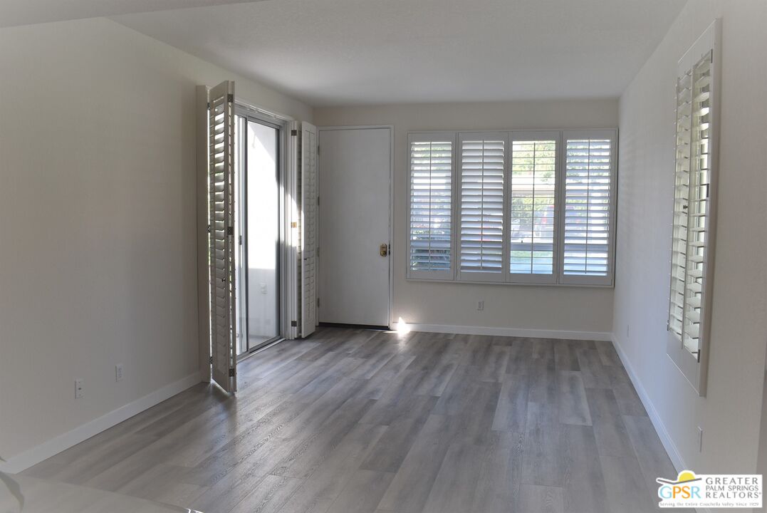 401 El Cielo Road, Unit 240 Palm Springs, CA 92262 - Photo 3 of 14