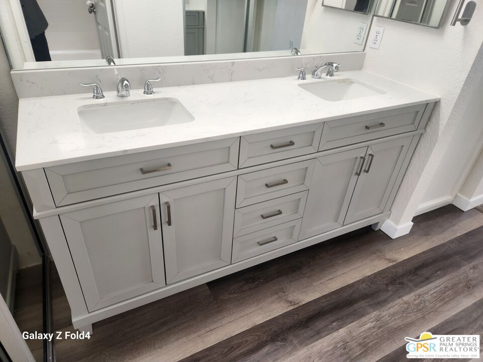 401 El Cielo Road, Unit 240 Palm Springs, CA 92262 - Photo 4 of 14