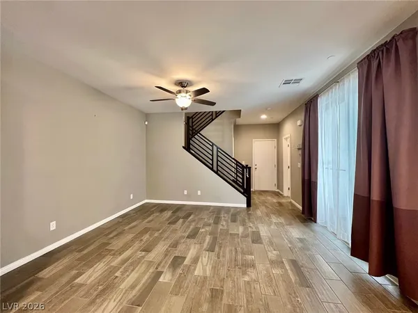 $2,195 | 961 East Sunset Road, Unit 961, Henderson, NV 89011