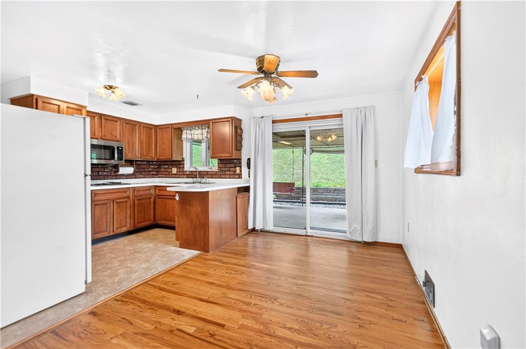 27 Barnhart Road Greensburg, PA 15601 - Photo 12 of 47