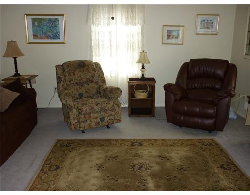712 Cherry Lane Road Apollo, PA 15613 - Photo 8 of 12 Den/Family/Great Room.