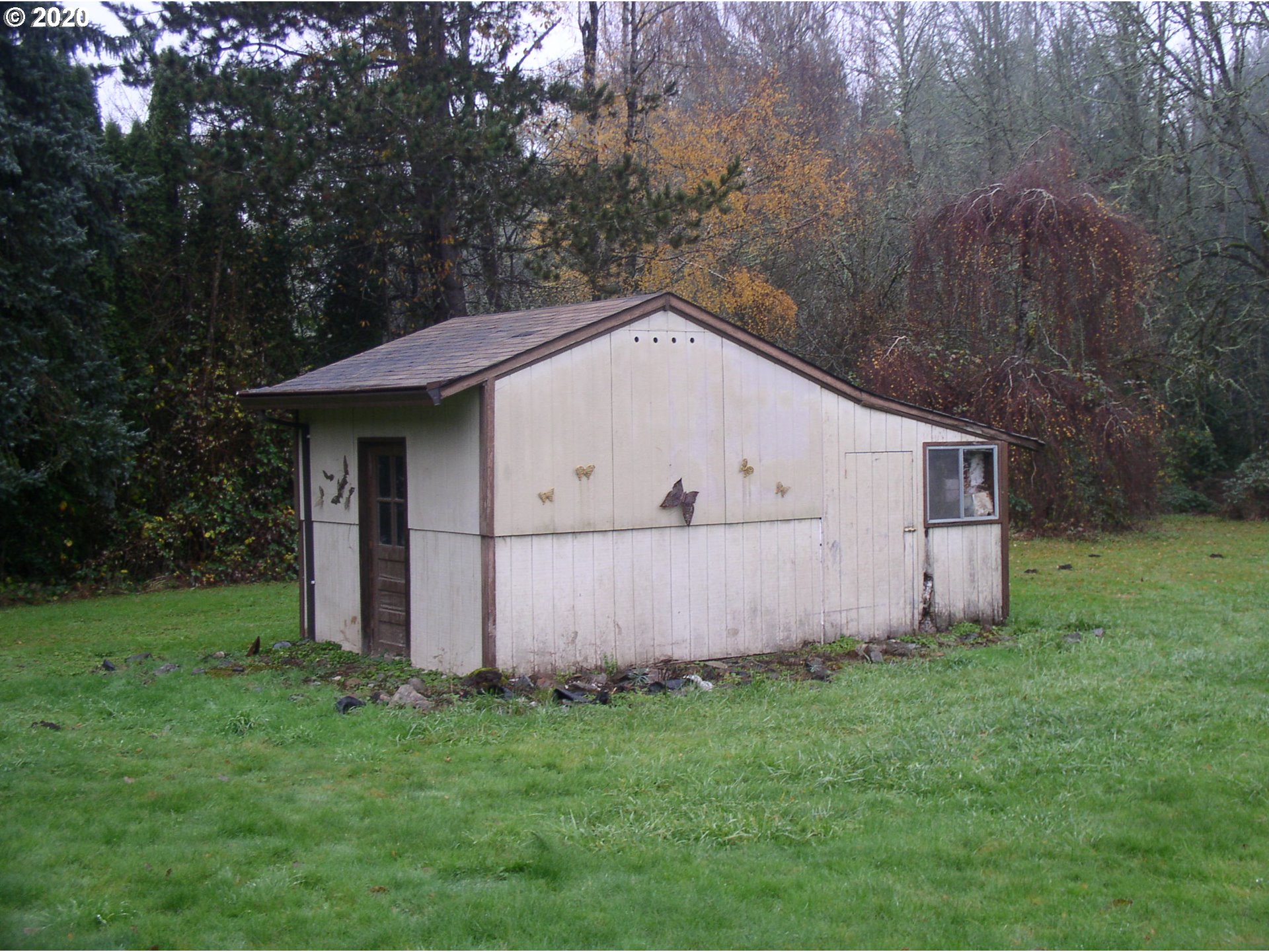 42025 Southeast Coalman Road Sandy, OR 97055 - Photo 8 of 22 a view of backyard with garden